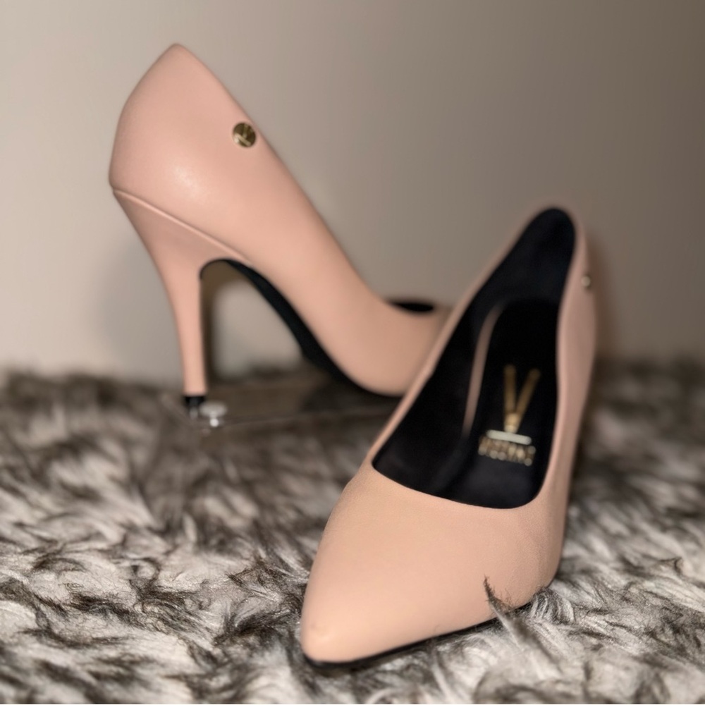VIZZANO Blush Pink Pointed-Toe Stiletto Pumps